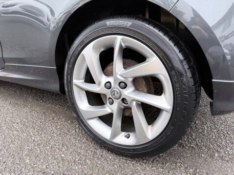 Vauxhall Corsa 1.4 SRI VX-LINE ECOFLEX 8