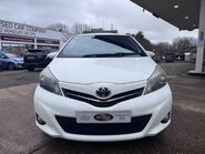Toyota Yaris VVT-I SR 8