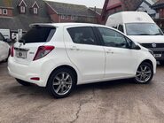 Toyota Yaris VVT-I SR 2