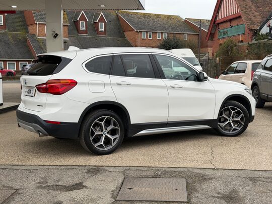 BMW X1 XDRIVE18D XLINE 