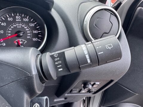 Nissan Qashqai DCI 360 IS 19