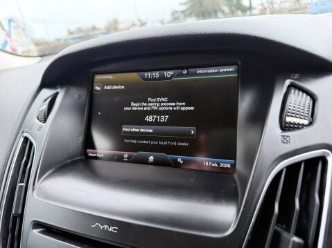 Ford Focus 1.0 ZETEC S 15