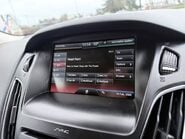 Ford Focus 1.0 ZETEC S 14