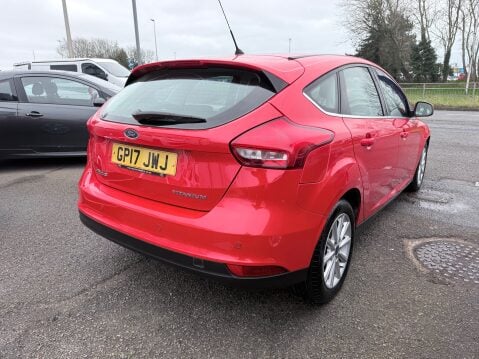Ford Focus 1.5 TITANIUM TDCI 5