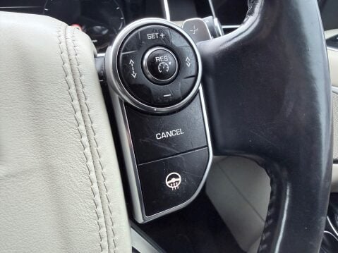 Land Rover Range Rover 3.0 TDV6 AUTOBIOGRAPHY 27
