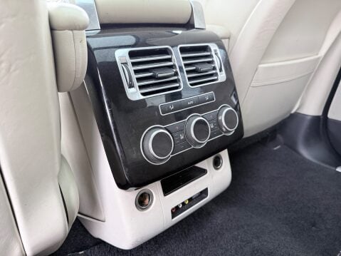 Land Rover Range Rover 3.0 TDV6 AUTOBIOGRAPHY 20
