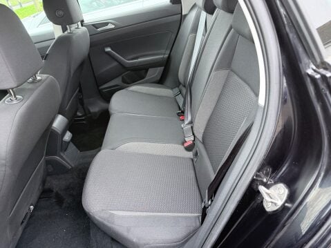 Volkswagen Polo 1.0 LIFE TSI DSG 15