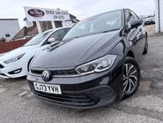 Volkswagen Polo 1.0 LIFE TSI DSG 2