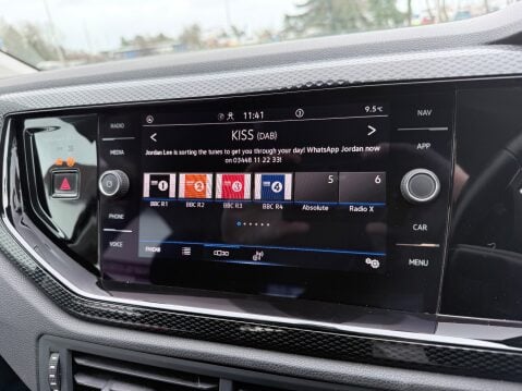 Volkswagen Polo 1.0 LIFE TSI DSG 10