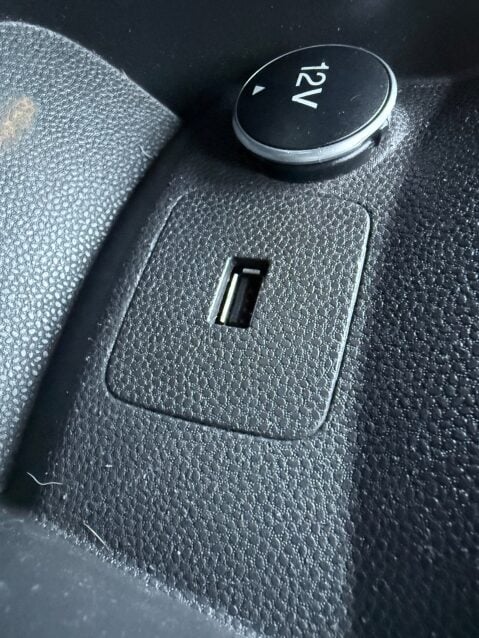 Ford Fiesta 1.6T ST-3 [NAV] 21