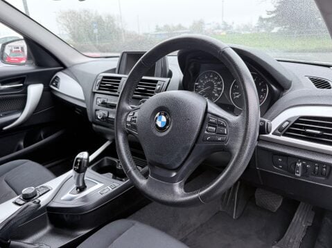 BMW 1 Series 116I SE AUTOMATIC 9
