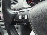 Volkswagen Golf SE TDI BLUEMOTION TECHNOLOGY 18