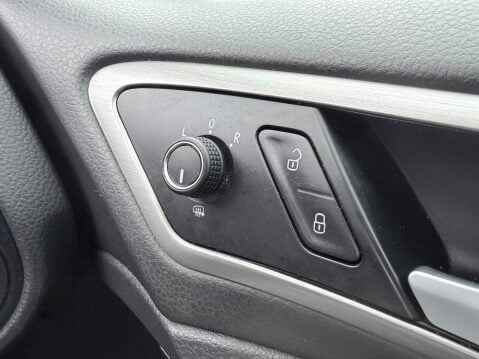 Volkswagen Golf SE TDI BLUEMOTION TECHNOLOGY 20