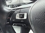 Volkswagen Golf SE TDI BLUEMOTION TECHNOLOGY 19