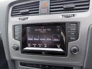 Volkswagen Golf SE TDI BLUEMOTION TECHNOLOGY 12