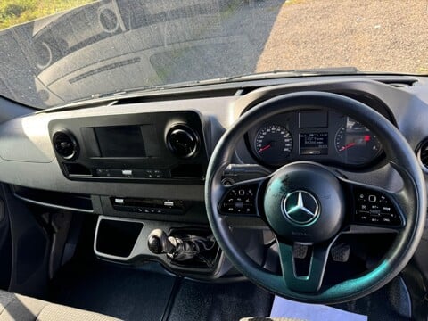 Mercedes-Benz Sprinter 315 CDI PREMIUM 8