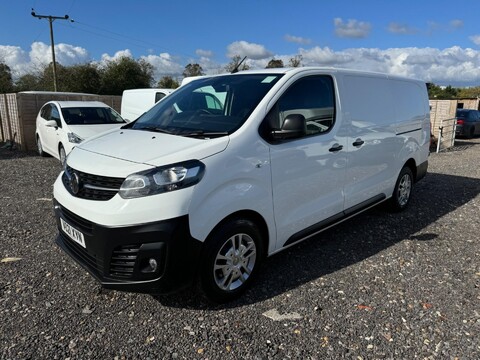 Vauxhall Vivaro L2H1 2900 DYNAMIC S/S 1