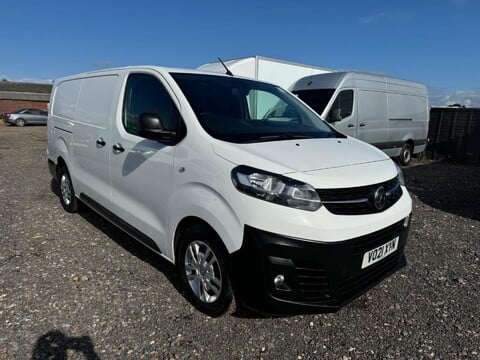 Vauxhall Vivaro L2H1 2900 DYNAMIC S/S 3