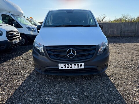 Mercedes-Benz Vito 114 PURE L1 2