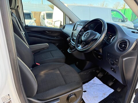 Mercedes-Benz Vito 114 PURE L1 7