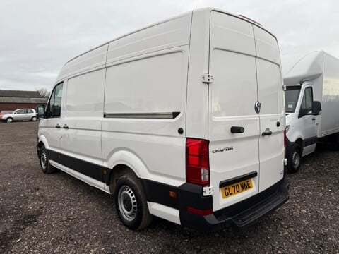 Volkswagen Crafter CR35 TDI M H/R P/V TRENDLINE 4