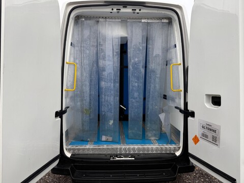 Volkswagen Crafter CR35 TDI M H/R P/V TRENDLINE 15