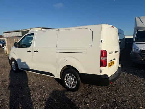 Vauxhall Vivaro L2H1 2900 DYNAMIC S/S 5