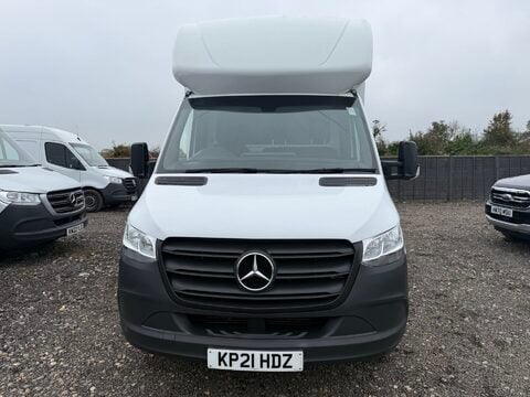 Mercedes-Benz Sprinter 2