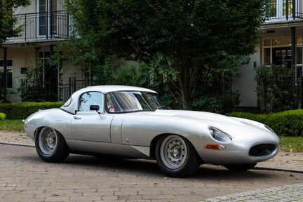 Jaguar E-Type ‘Lightweight’ 2