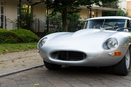 Jaguar E-Type ‘Lightweight’ 9