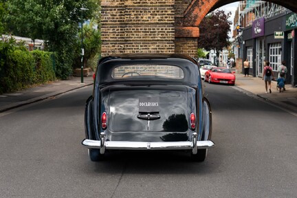 Rolls-Royce Silver Wraith Touring By H.J.Mulliner 6