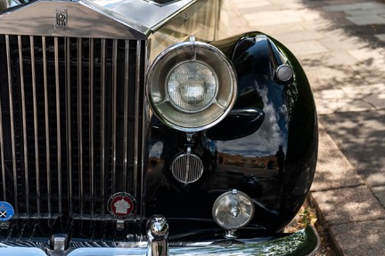 Rolls-Royce Silver Wraith Touring By H.J.Mulliner 8