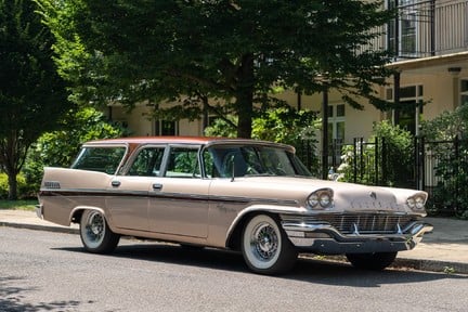 Chrysler New Yorker Town & Country Station Wagon 2
