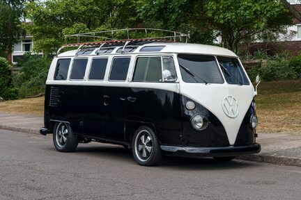 Volkswagen Campervan Porsche Resto-Mod 21 Window Samba 2