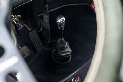 Volkswagen Campervan Porsche Resto-Mod 21 Window Samba 21