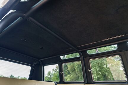 Volkswagen Campervan Porsche Resto-Mod 21 Window Samba 28