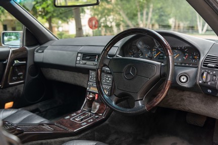 Mercedes-Benz SL 60 AMG 18