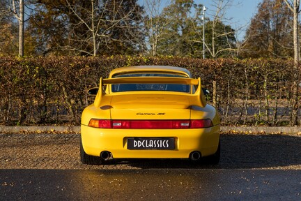 Porsche 911 993 CARRERA 6