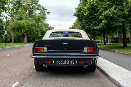 Aston Martin V8 Vantage X-Pack Volante 6