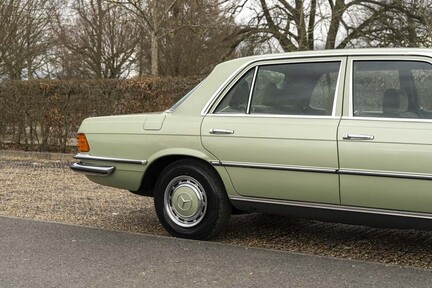 Mercedes-Benz S Class 450 SEL 14