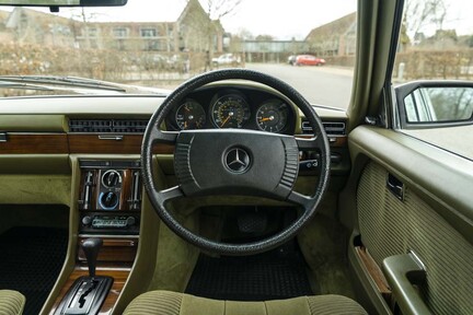 Mercedes-Benz S Class 450 SEL 18