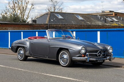 Mercedes-Benz 190 SL 2