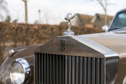 Rolls-Royce Silver Cloud II 8