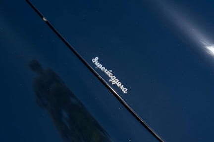 Aston Martin Lagonda Rapide Sports Saloon 11
