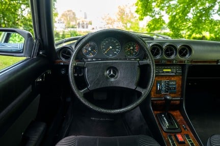 Mercedes-Benz SLC 380 SLC 18
