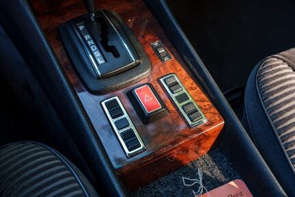 Mercedes-Benz SLC 380 SLC 19