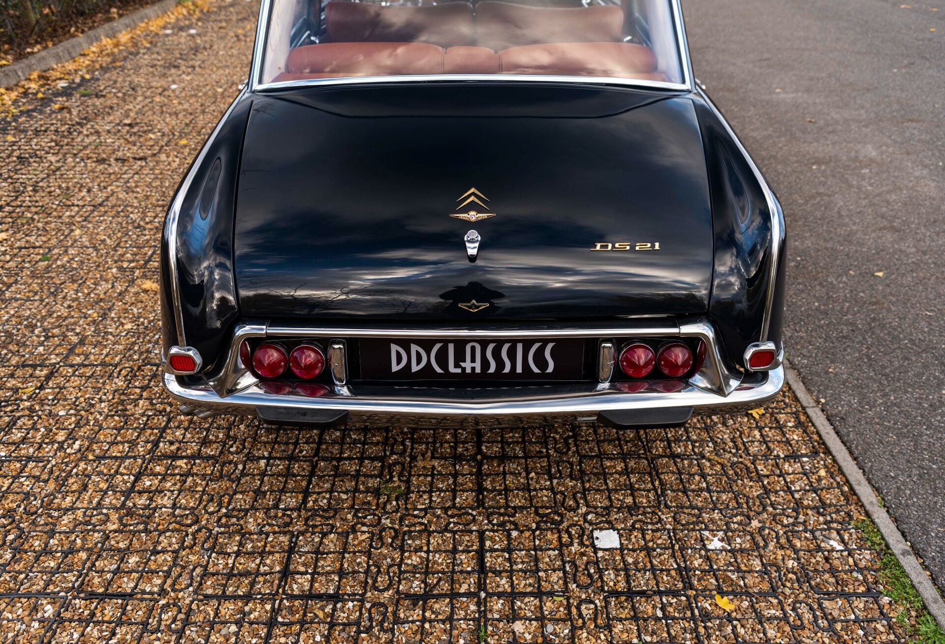 1969 Citroën DS 21 Majesty by Chapron
