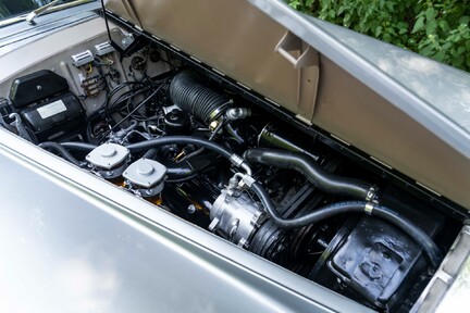 Rolls-Royce Silver Cloud III Fixed Head Coupe 36