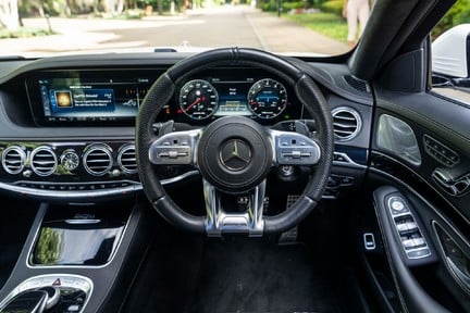 Mercedes-Benz S Class AMG S 63 L EXECUTIVE 4.0 Twin Turbo 18