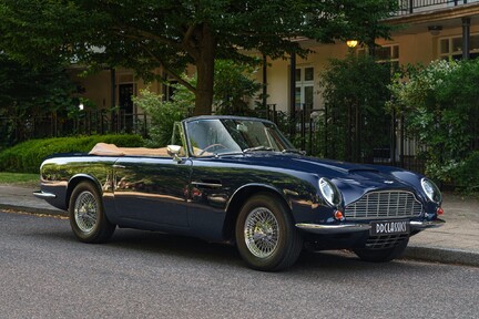 Aston Martin DB6 Mark II Volante 2